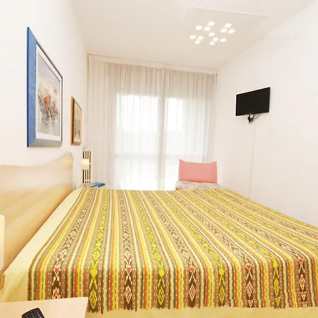 Corallo Aparthotel 4*
